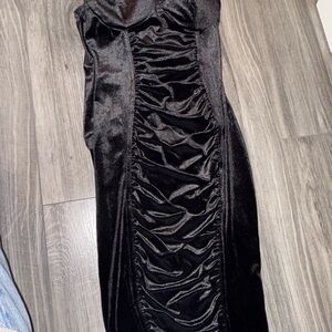 Elegant Black Ruched Dress